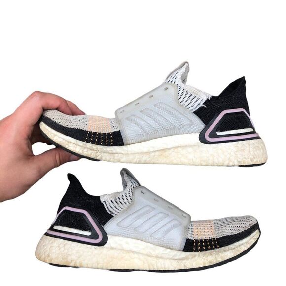 Rare 2019 Adidas Ultra Boost 19 Crystal White Size 8.5W - Picture 3 of 16